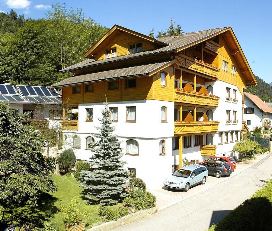 Familienhotel Steindl Millstatt Exteriér fotografie